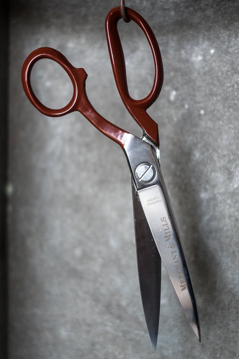 Red Extra Sharp 10" Scissors - Merchant & Mills - Simplifi Fabric