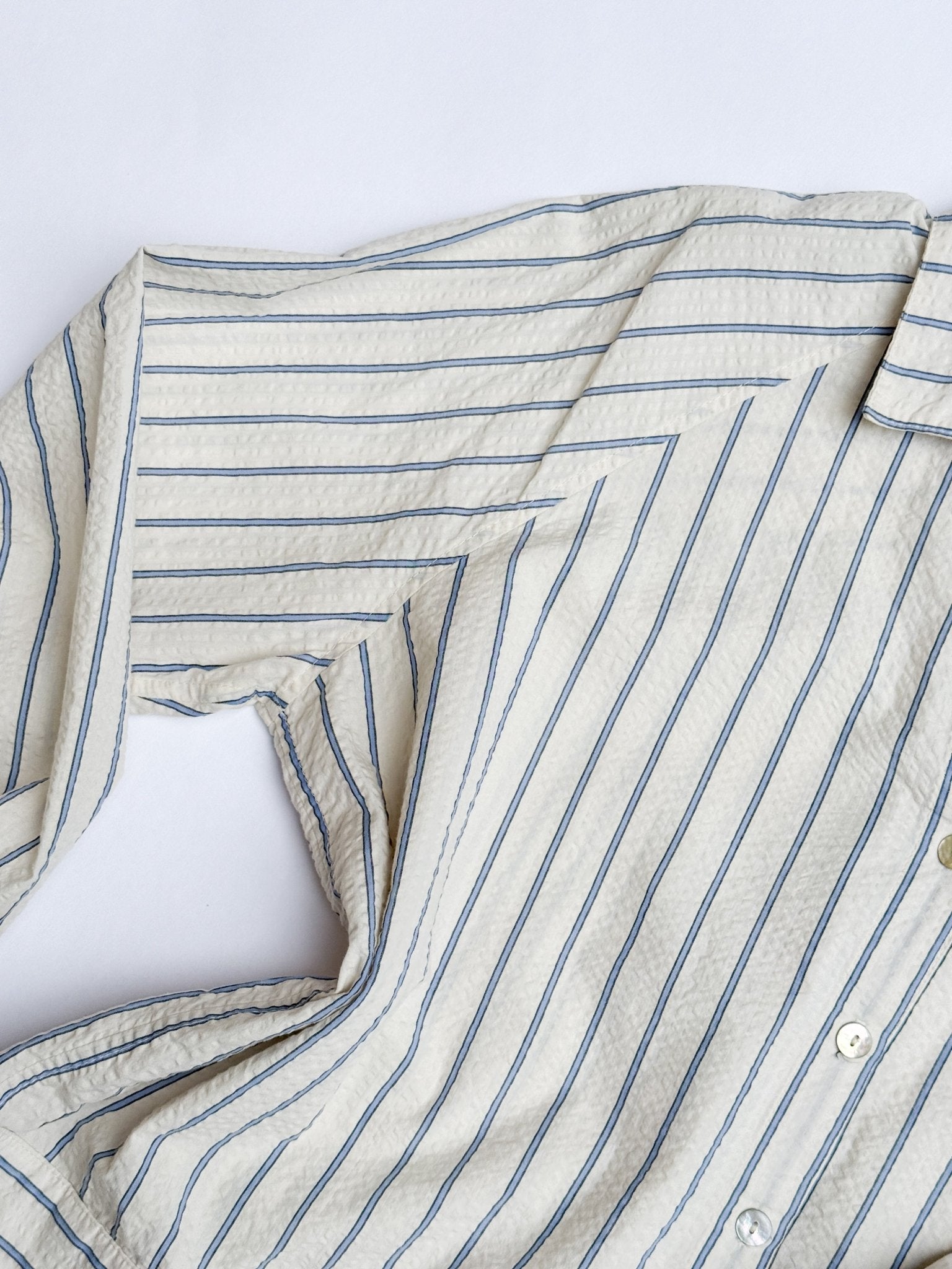 Rose Raglan Button Up PDF Pattern - Paradise Patterns - Simplifi Fabric