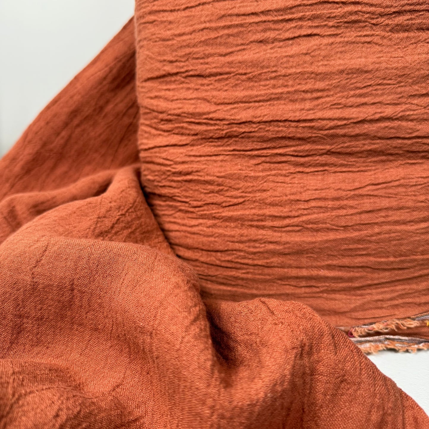 Yarn Dyed Washed Linen - Rust