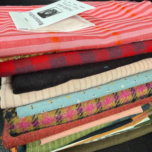 SALE BOX 819E - Simplifi Fabric