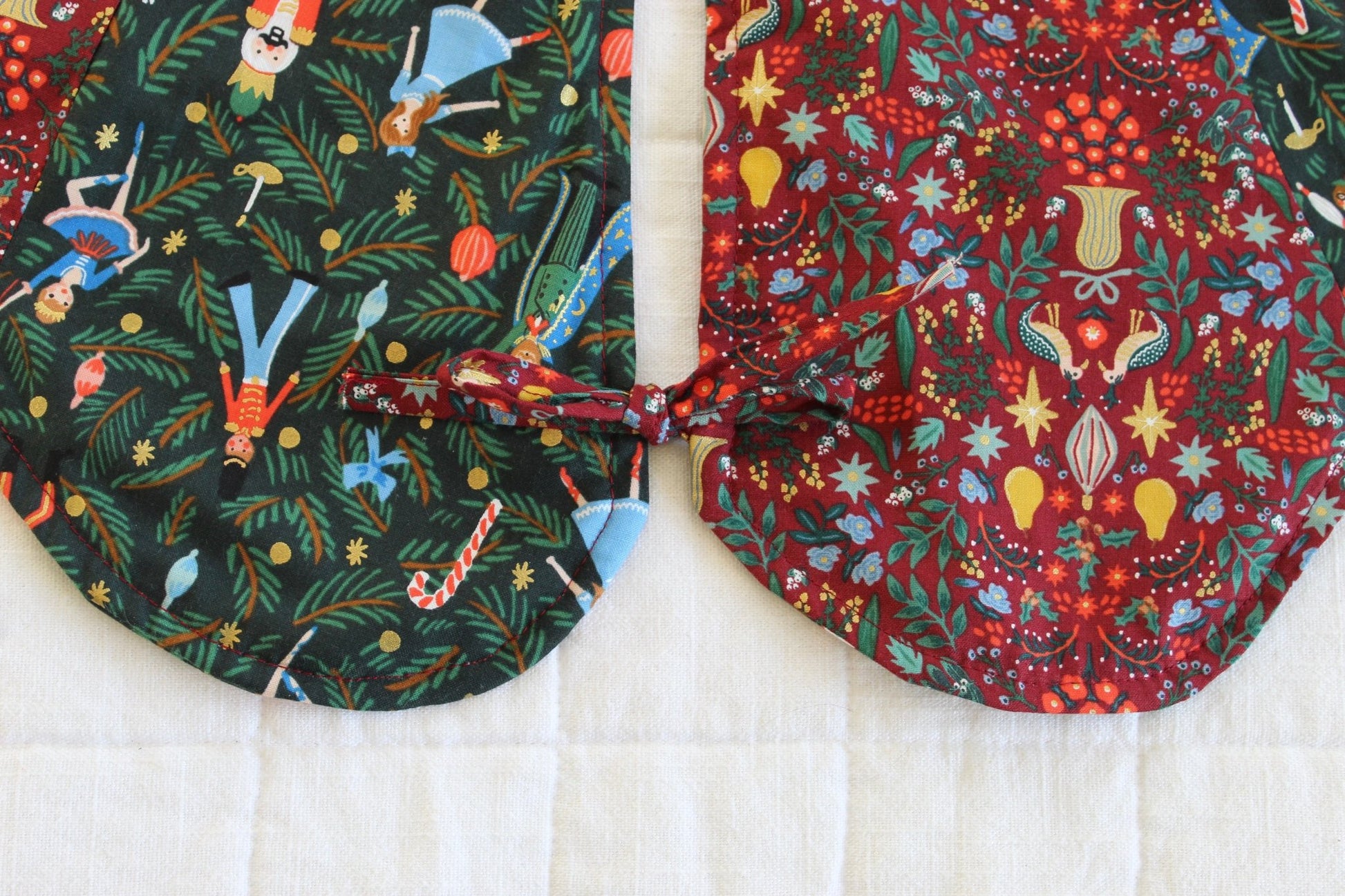 Scalloped Tree Skirt PDF Sewing Pattern - Madswick - Simplifi Fabric