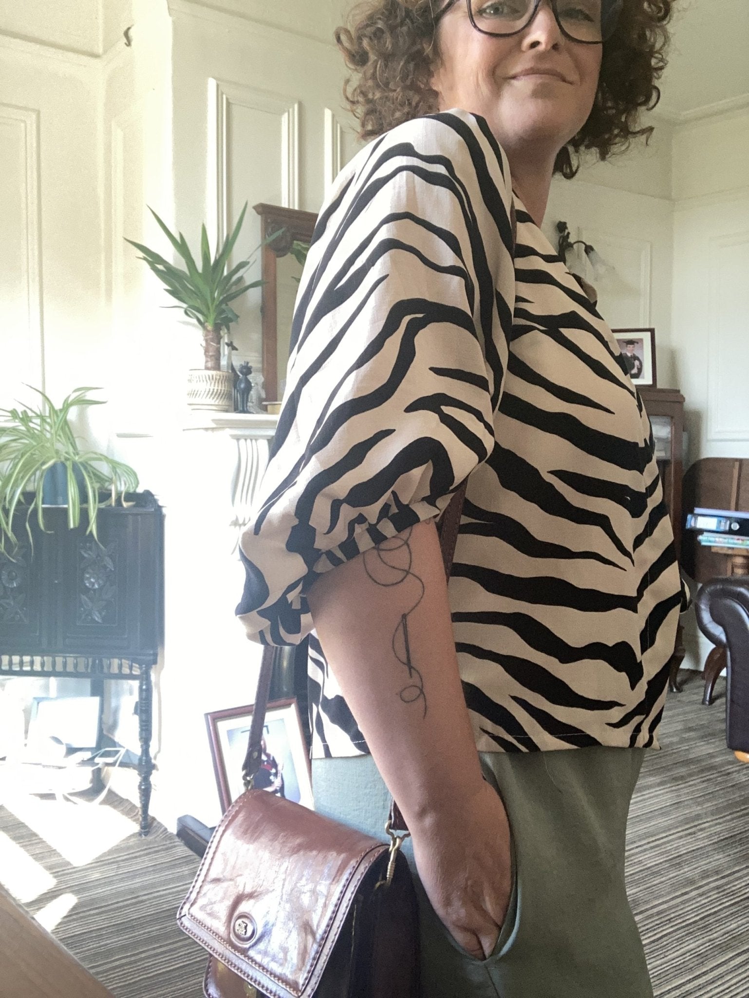 Serene Shirt Sewing Pattern - Size Me - Simplifi Fabric