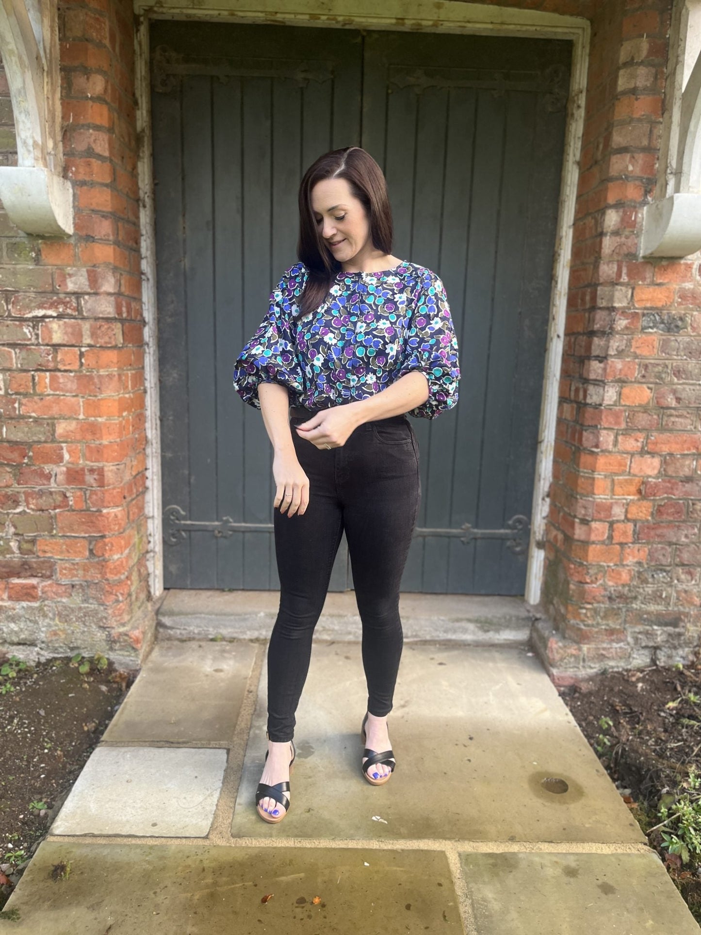 Serene Shirt Sewing Pattern - Size Me - Simplifi Fabric