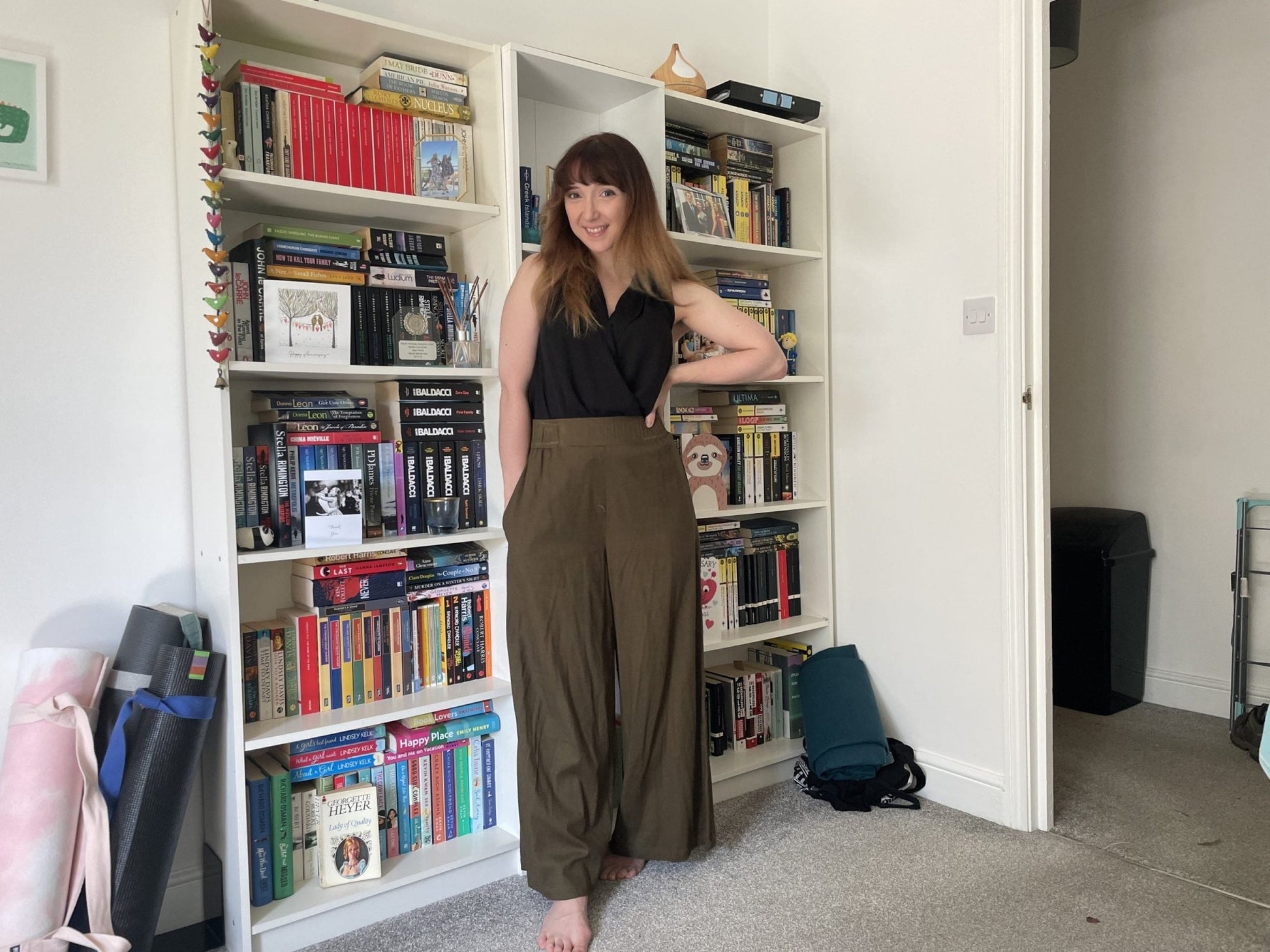 Serene Trouser Sewing Pattern - Size Me - Simplifi Fabric