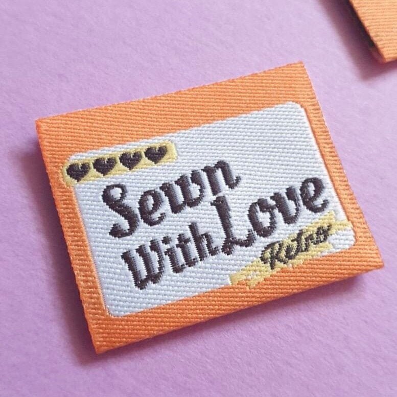 "SEWN WITH LOVE - Retro Edition" Woven Label Pack - Sew Anonymous - Simplifi Fabric