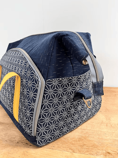 Somerley Tote Paper Pattern - Two Stitches Patterns - Simplifi Fabric