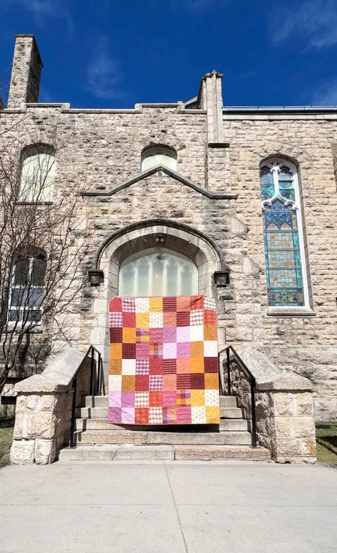 Sunny Side Paper Pattern - The Blanket Statement Quilt Co. - Simplifi Fabric