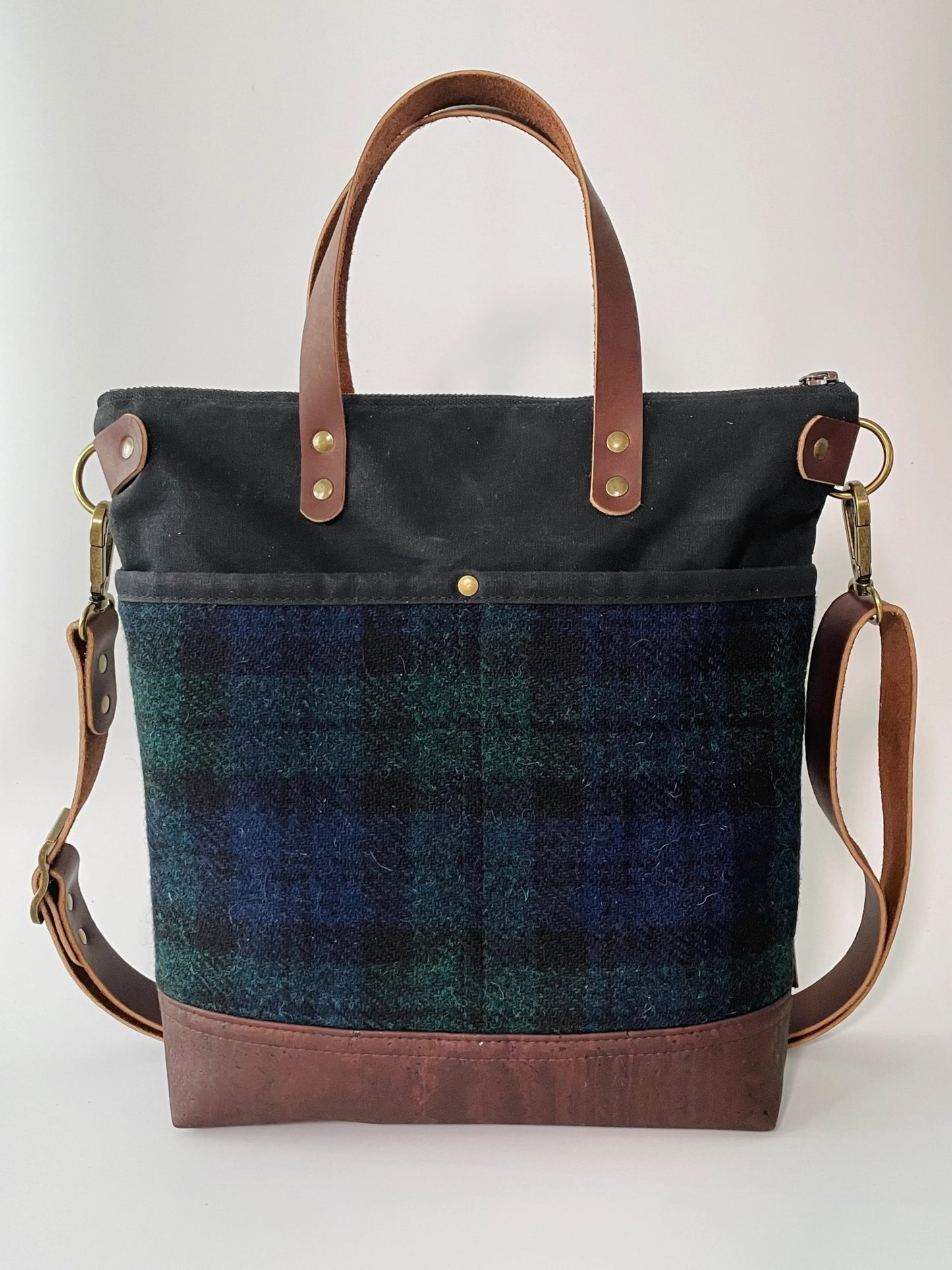 The Aberdeen Tote - Paper Pattern - Hammerstitch - Simplifi Fabric