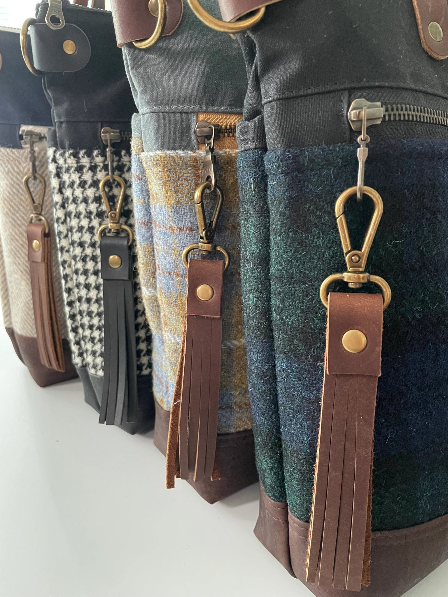 The Aberdeen Tote - Paper Pattern - Hammerstitch - Simplifi Fabric