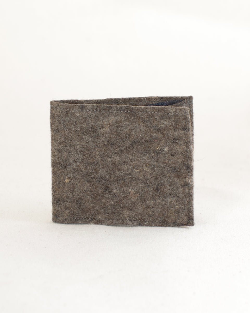 The Bi - Fold Wallet PDF Sewing Pattern - Thread Theory - Simplifi Fabric