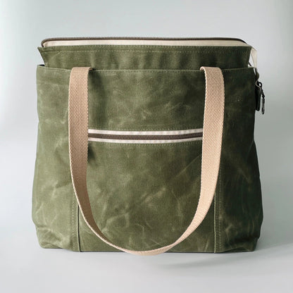 The Dundurn Tote - Paper Pattern - Hammerstitch - Simplifi Fabric