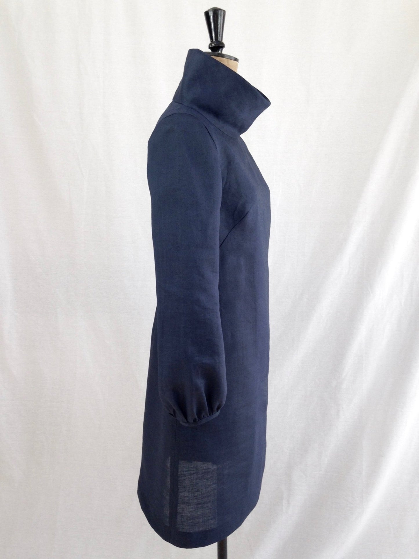 The French Dart Shift Tunic Paper Sewing Pattern - Maven Sewing Patterns - Simplifi Fabric