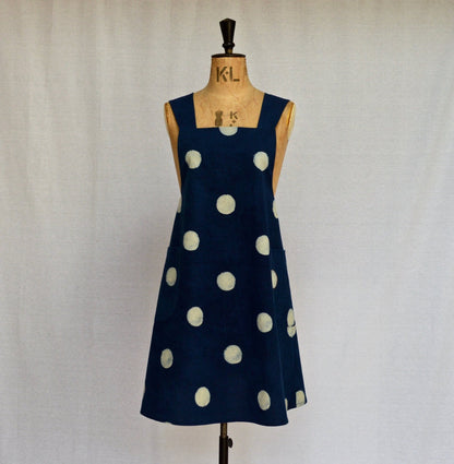 The Maria Apron Paper Sewing Pattern - Maven Sewing Patterns - Simplifi Fabric