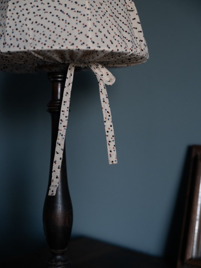 The Petite Pomegranate Lampshade Cover PDF Pattern - Merchant & Mills - Simplifi Fabric