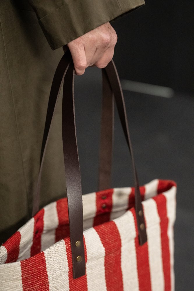 The Runner Tote Bag PDF Pattern - Merchant & Mills (FREE!) - Simplifi Fabric