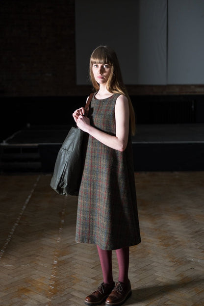 The Trapeze Dress Pattern - Merchant & Mills - Simplifi Fabric