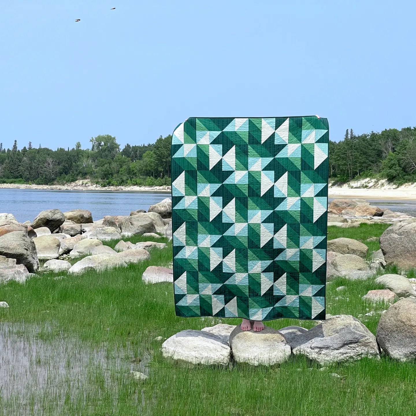 Victoria Beach Paper Pattern - The Blanket Statement Quilt Co. - Simplifi Fabric