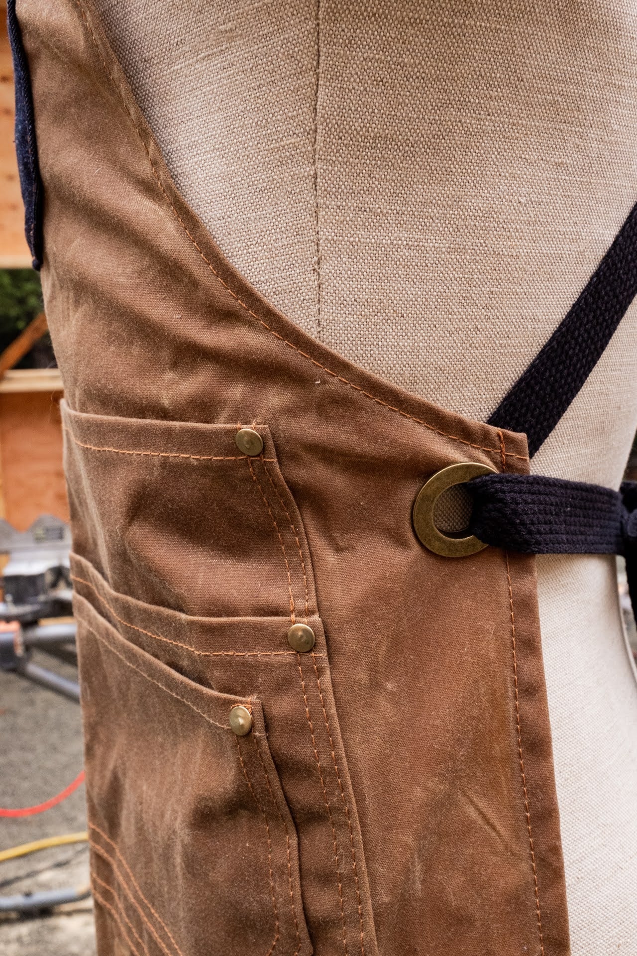 Woodhaven Apron PDF Sewing Pattern - Thread Theory - Simplifi Fabric