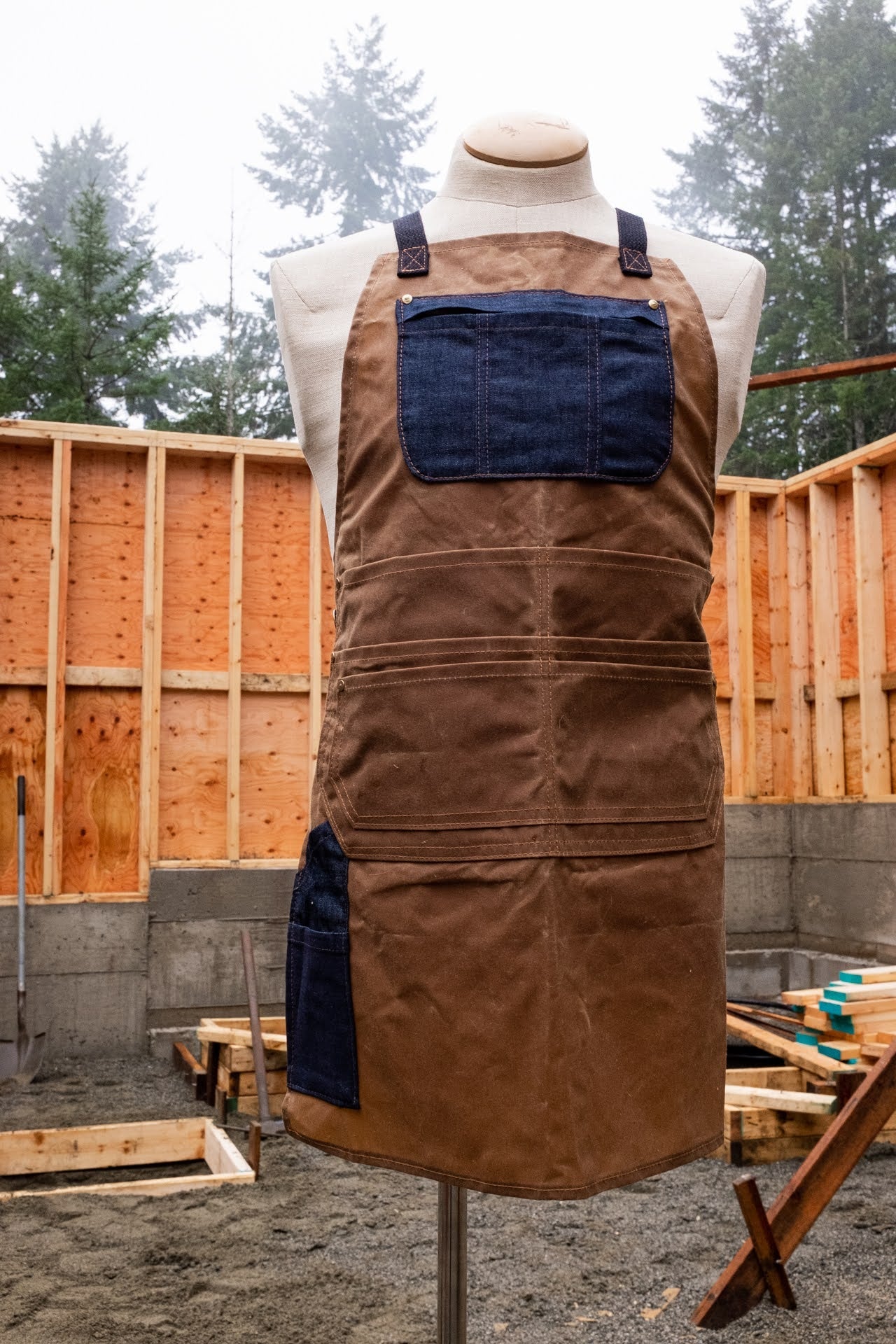 Woodhaven Apron PDF Sewing Pattern - Thread Theory - Simplifi Fabric