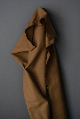 Flax Cotton British Dry Oilskin - Nicotine - Merchant & Mills - Simplifi Fabric